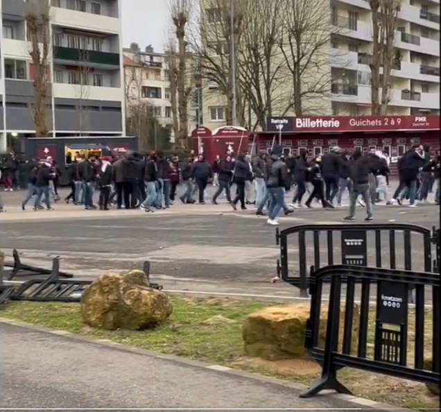 Al șaptelea eșec consecutiv al lui Boloni la Metz a declanșat războiul dintre fani și poliție