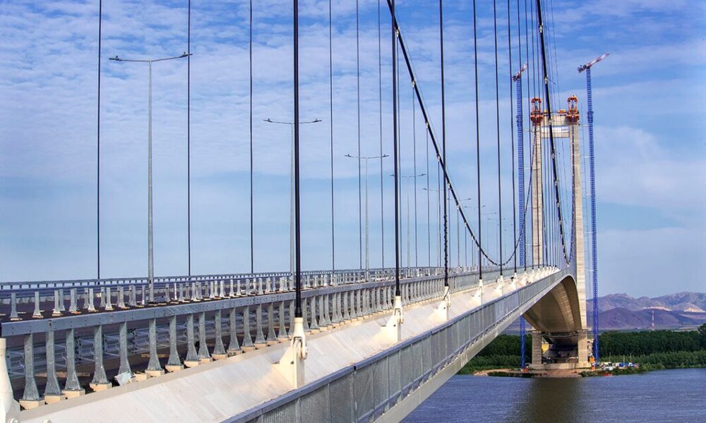 Two years of reasfalts on the bridge from Braila