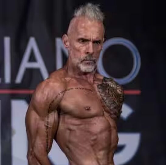 Comunicare pe ”înțelesul” tinerilor. Ce face acest preot?