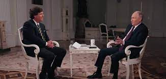 Gestul lui Putin care a atras atenția în timpul interviului