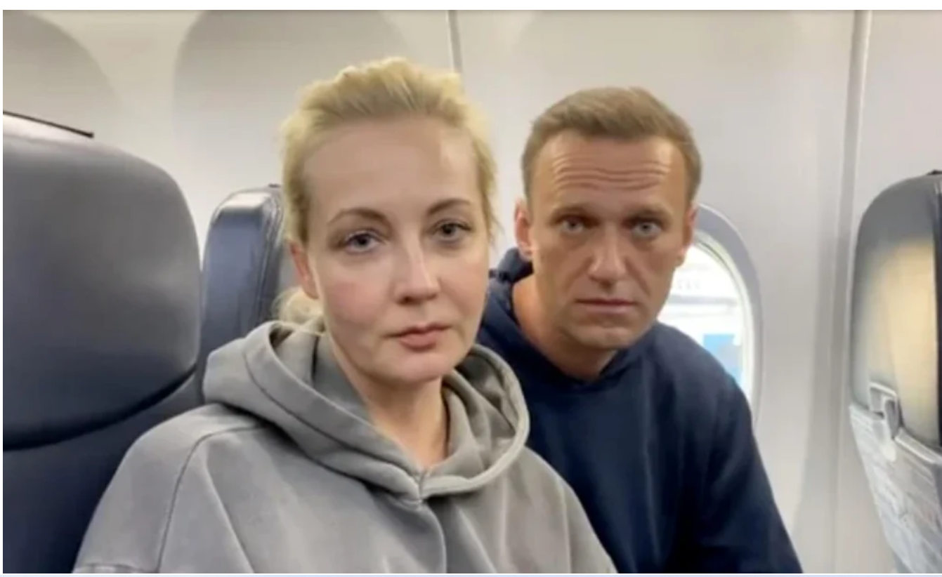 Iulia Navalnaia, în luptă cu Putin.  ”A luat ostatic” trupul neînsufleţit