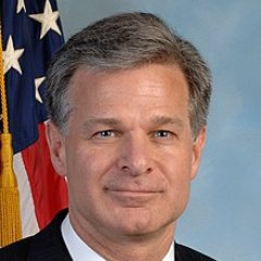 Șeful FBI, vizită fulger în România