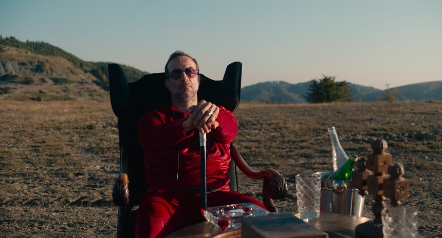 Un actor român joacă rolul lui Dumnezeu. „Băieţii buni ajung în Rai”