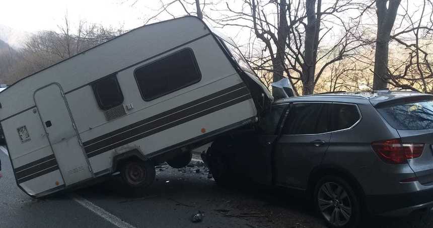 Incident grav în trafic (foto)