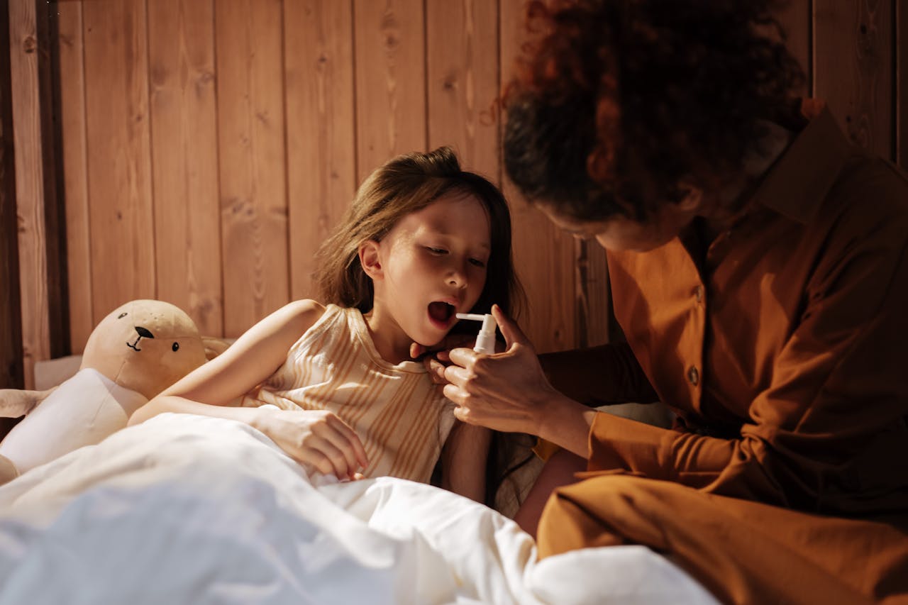 3 boli provocate de bacterii și ce trebuie să știi despre ele