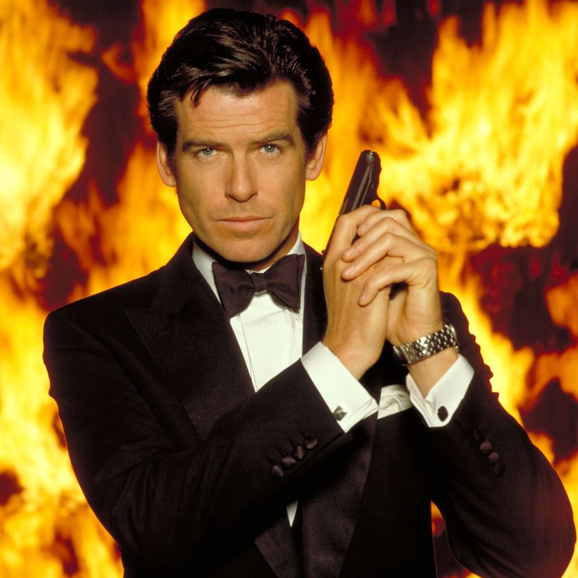 Pierce Brosnan, tot spion