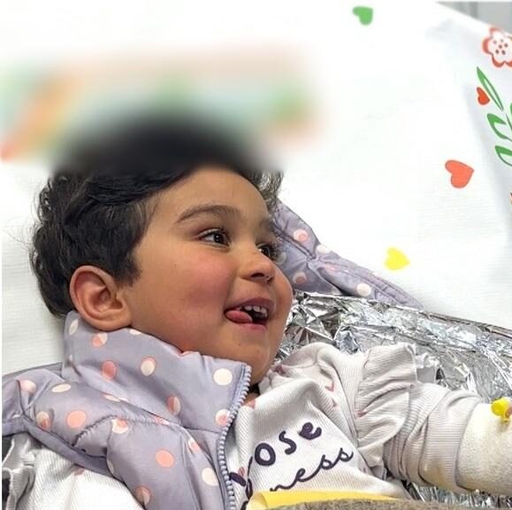 Micuțul în vârstă de 2 ani, salvatorilor: „Era un lup mare”