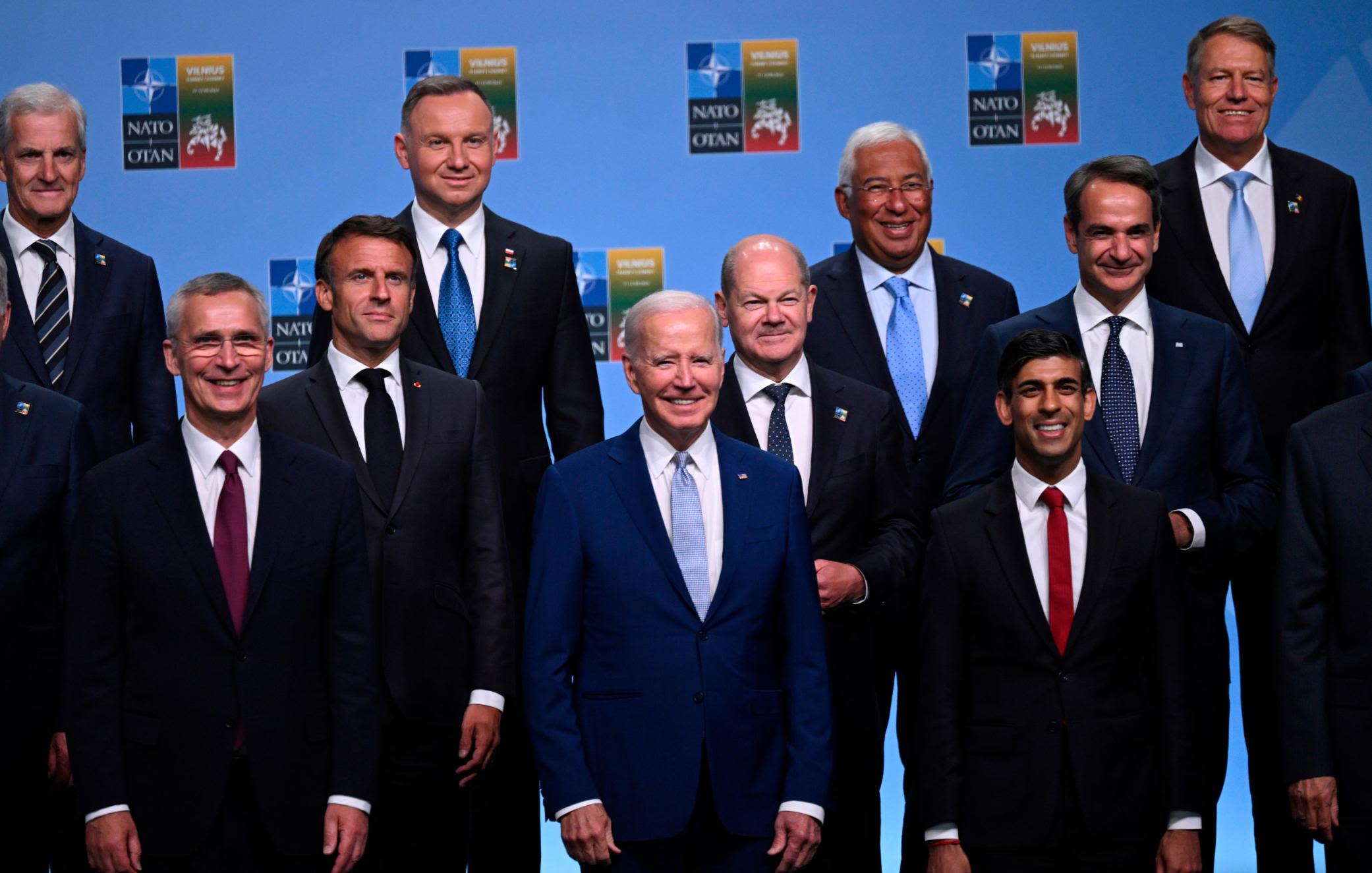 Planul strategic al Europei: pumnii strânși pentru Biden