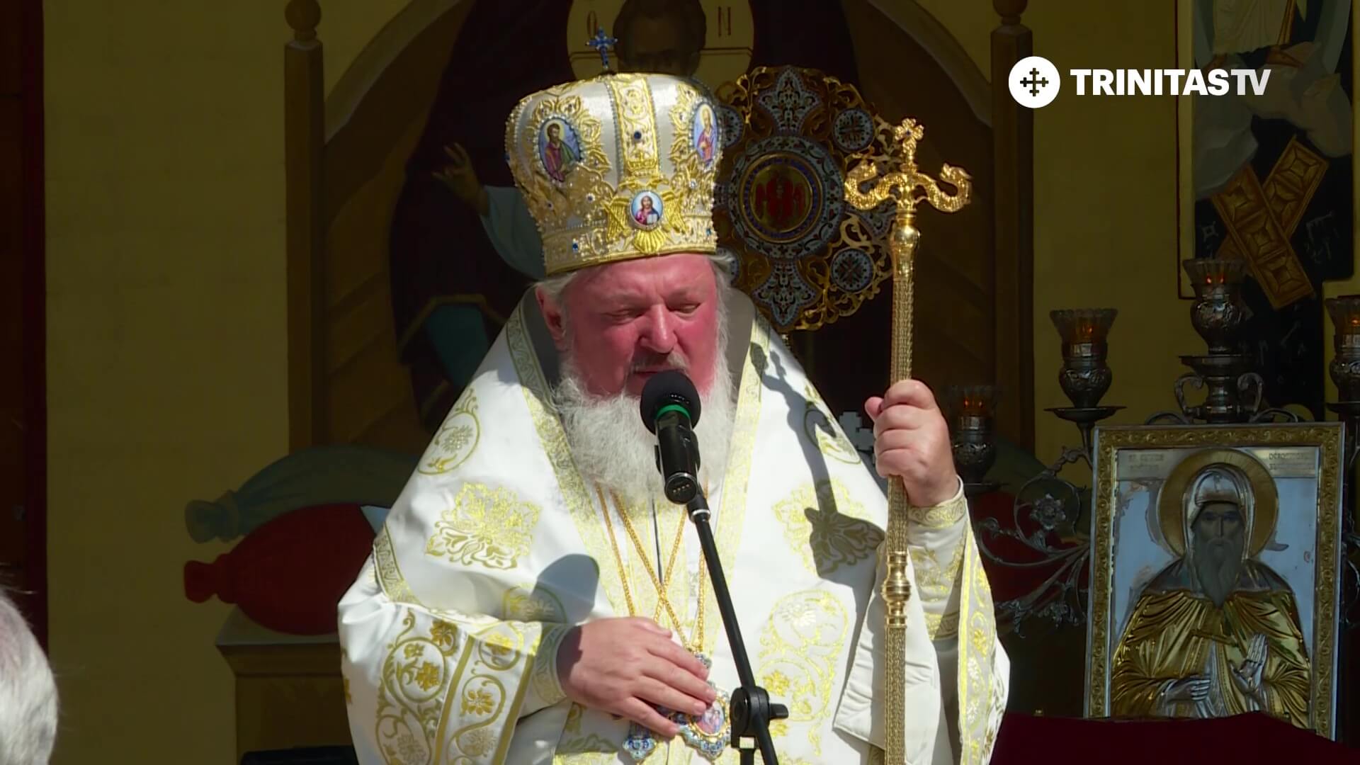 ”O sărbătoare a vieţii, într-o lume în care mereu suntem asediaţi de veşti proaste”