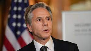 Blinken va fi primit de Macron