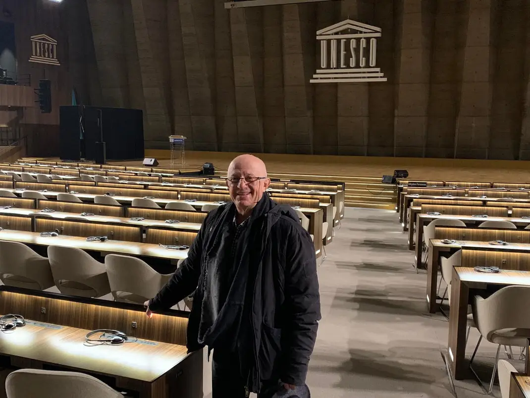 Mihai Mălaimare: Eu nu accept să fiu reprezentat de nişte analfabeți