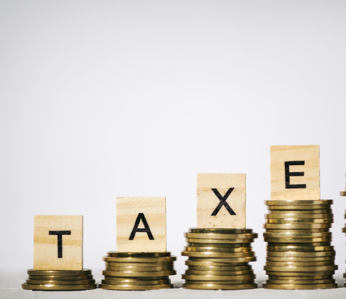 Creştere de taxe şi impozite: „Este scris negru pe alb”