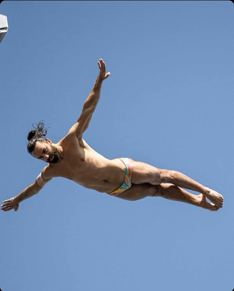 Cel mai bun săritor în apă de la mare înălţime din Europa, un român