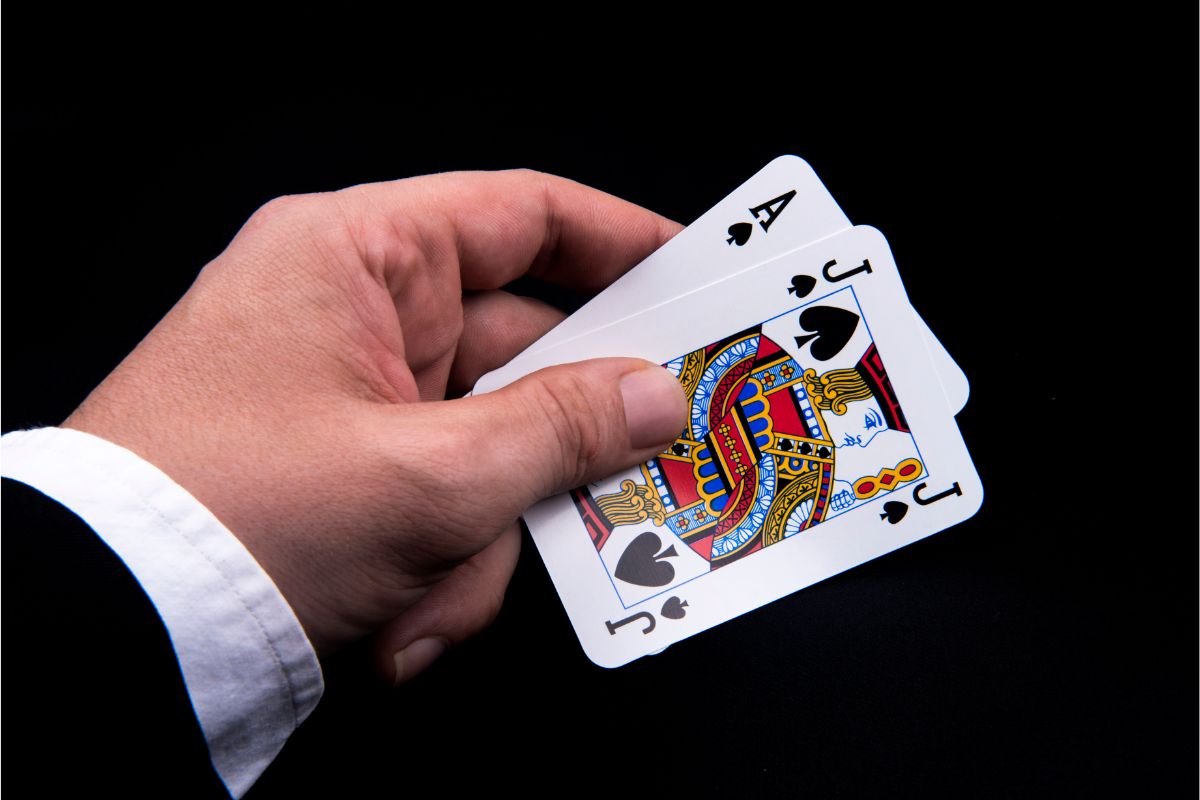 Cum să joci blackjack ca un profesionist