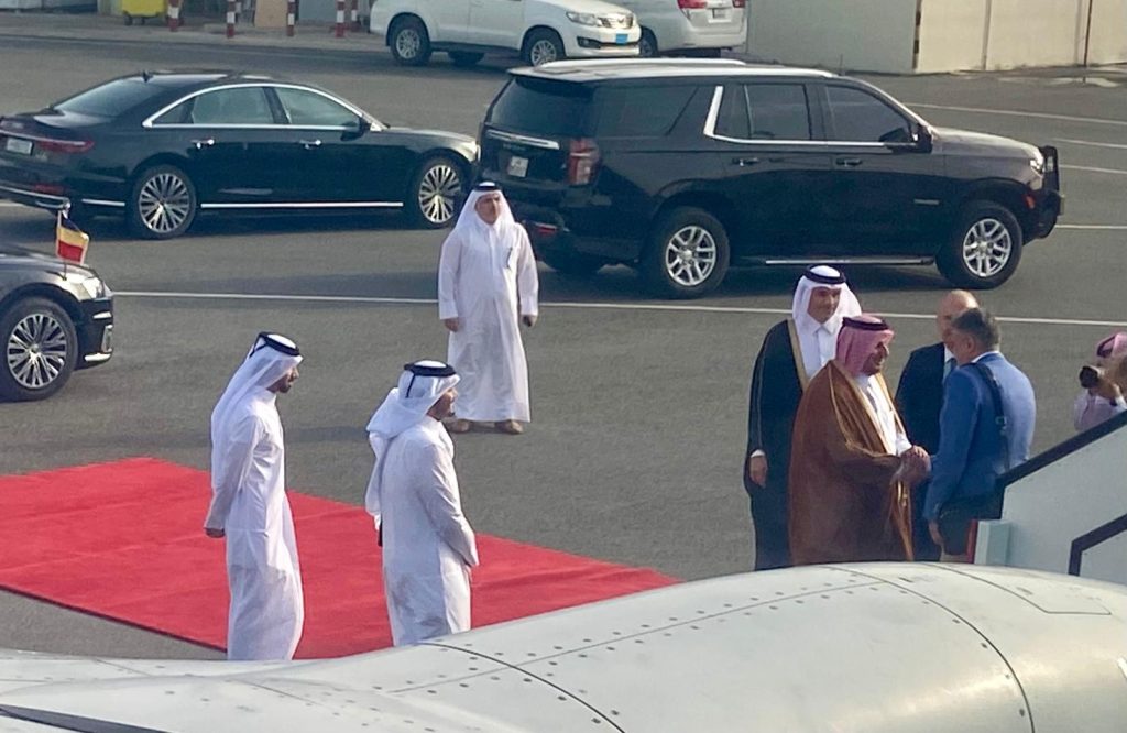 Ciolacu, întâlnire cu reprezentanţii comunităţii de români din Qatar