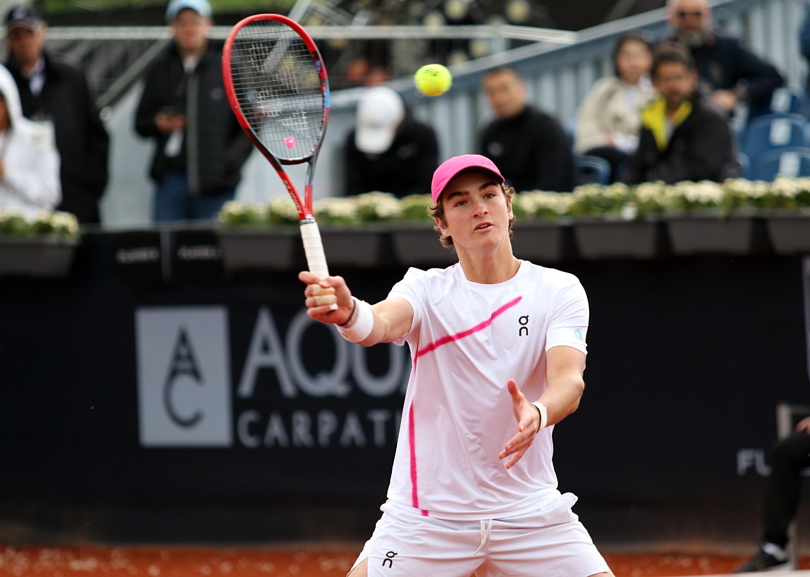 Un brazilian de 17 ani impresionează la Țiriac Open