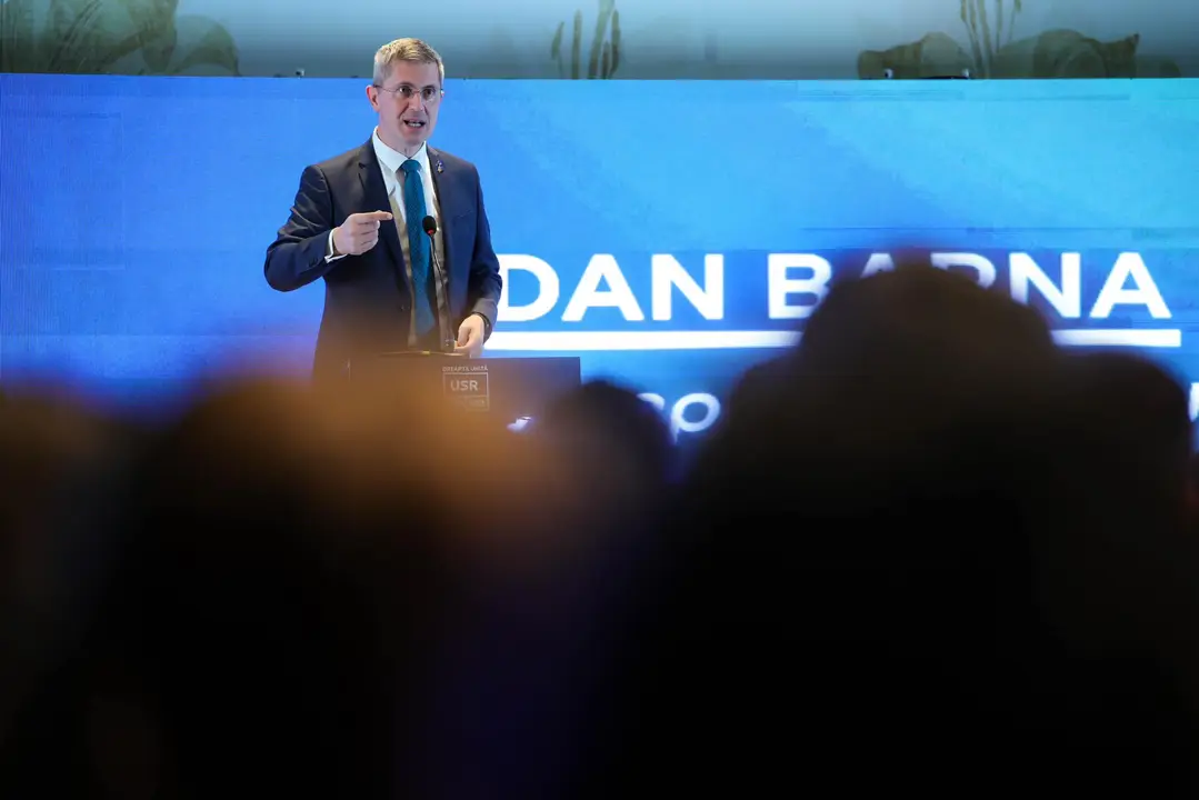 Dan Barna: „PNL a murit sufocat de Iohannis cu perna pe gură”