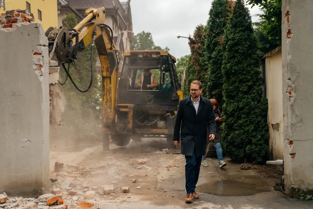 Tavez bahtalo, Dominic Fritz!