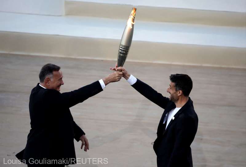 Flacăra olimpică pleacă spre Franța