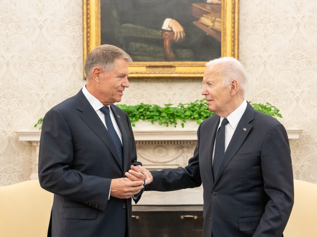 Vizita și premiu de ochii lumii