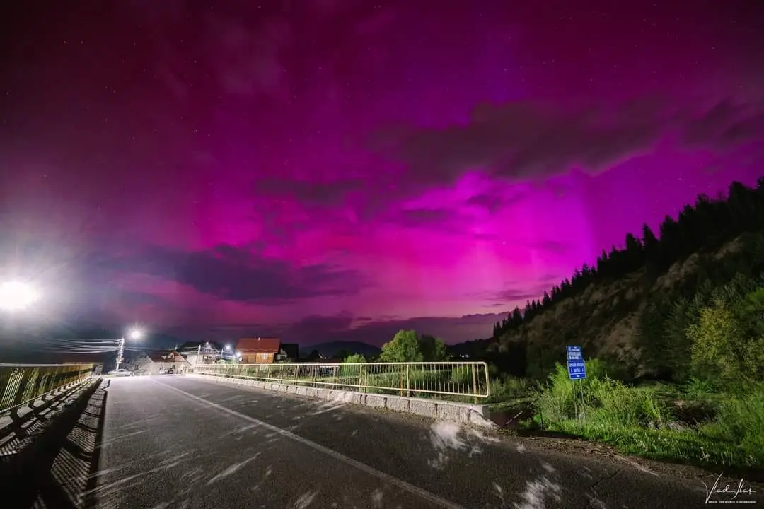 Fascinantele aurore boreale ne pot opri curentul