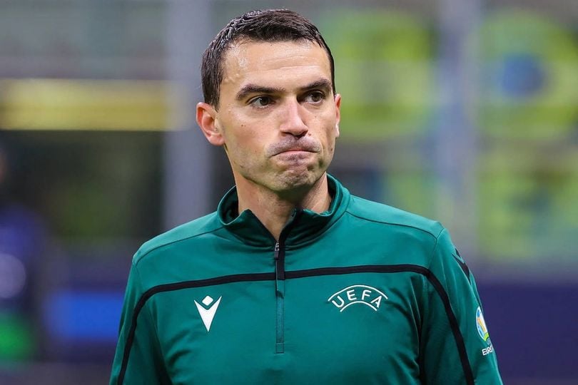 Ovidiu Haţegan lasă fotbalul pentru politică