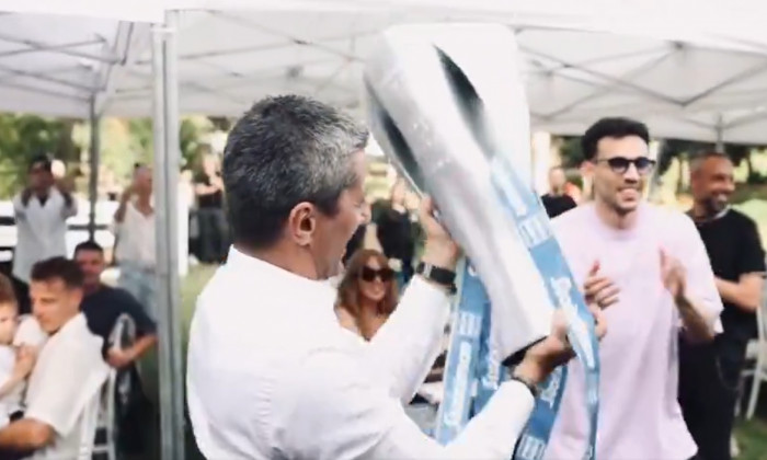 Cum a sărbătorit Răzvan Lucescu al doilea titlu  