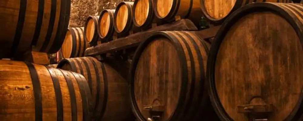 Percheziții, cercetări. Căutați la butoaie, în Argeș