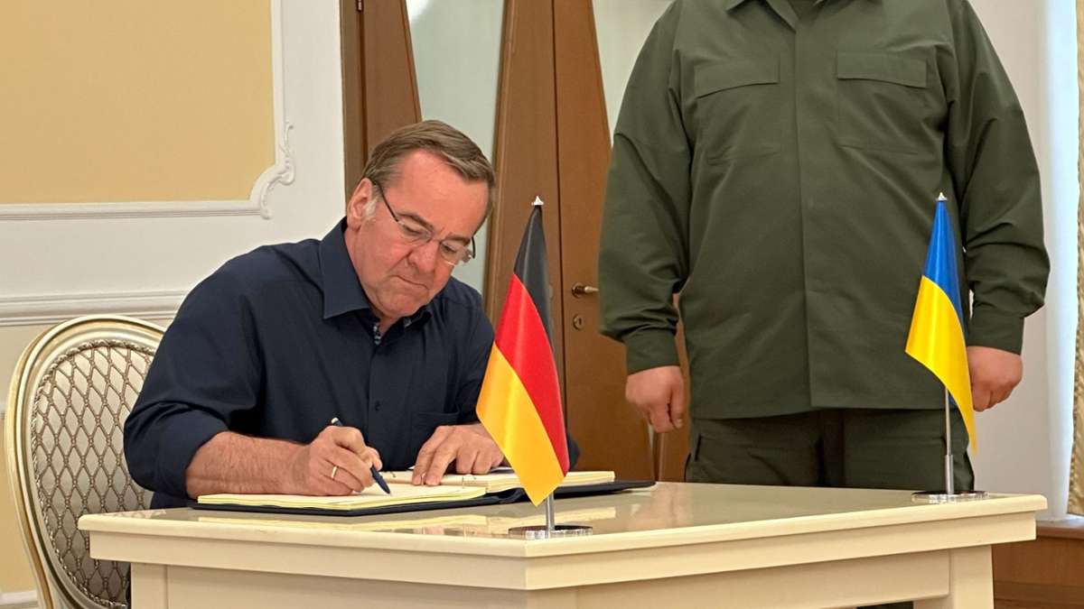 Ucraina primeşte drone de luptă în Marea Neagră