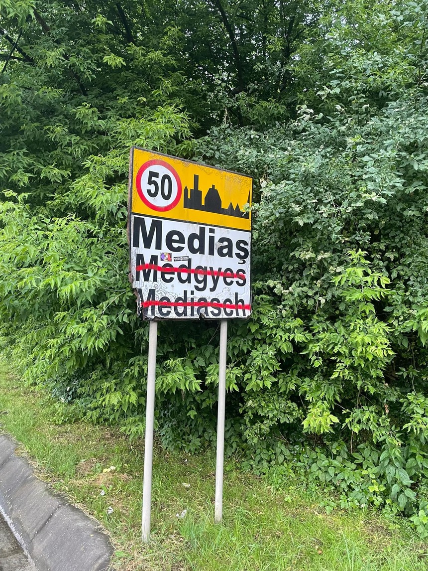 Vandalism. UDMR a sărit ca arsă. ”Oare noi nu mai existăm?!”