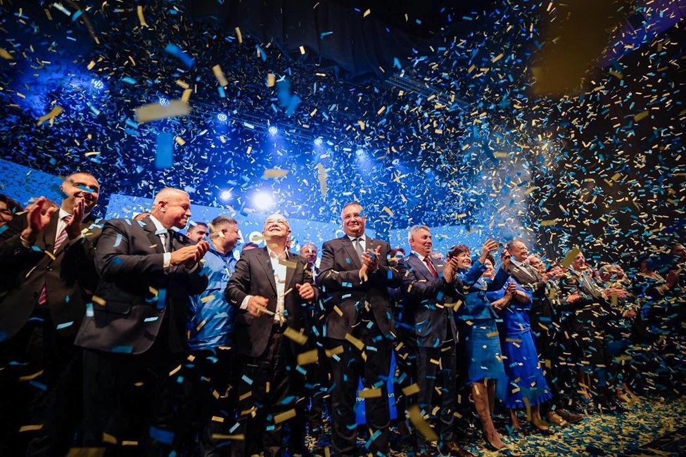 PNL bate PSD în Moldova!