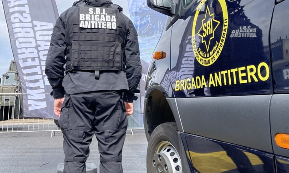 Colet suspect, într-o intersecţie din Sibiu. Traficul este blocat parţial