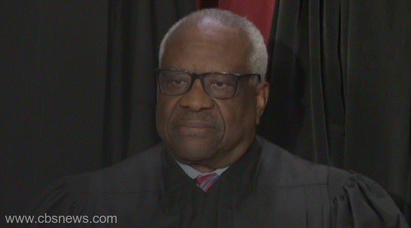 Un judecător de la Curtea Supremă recunoaşte sejururi plătite de un miliardar