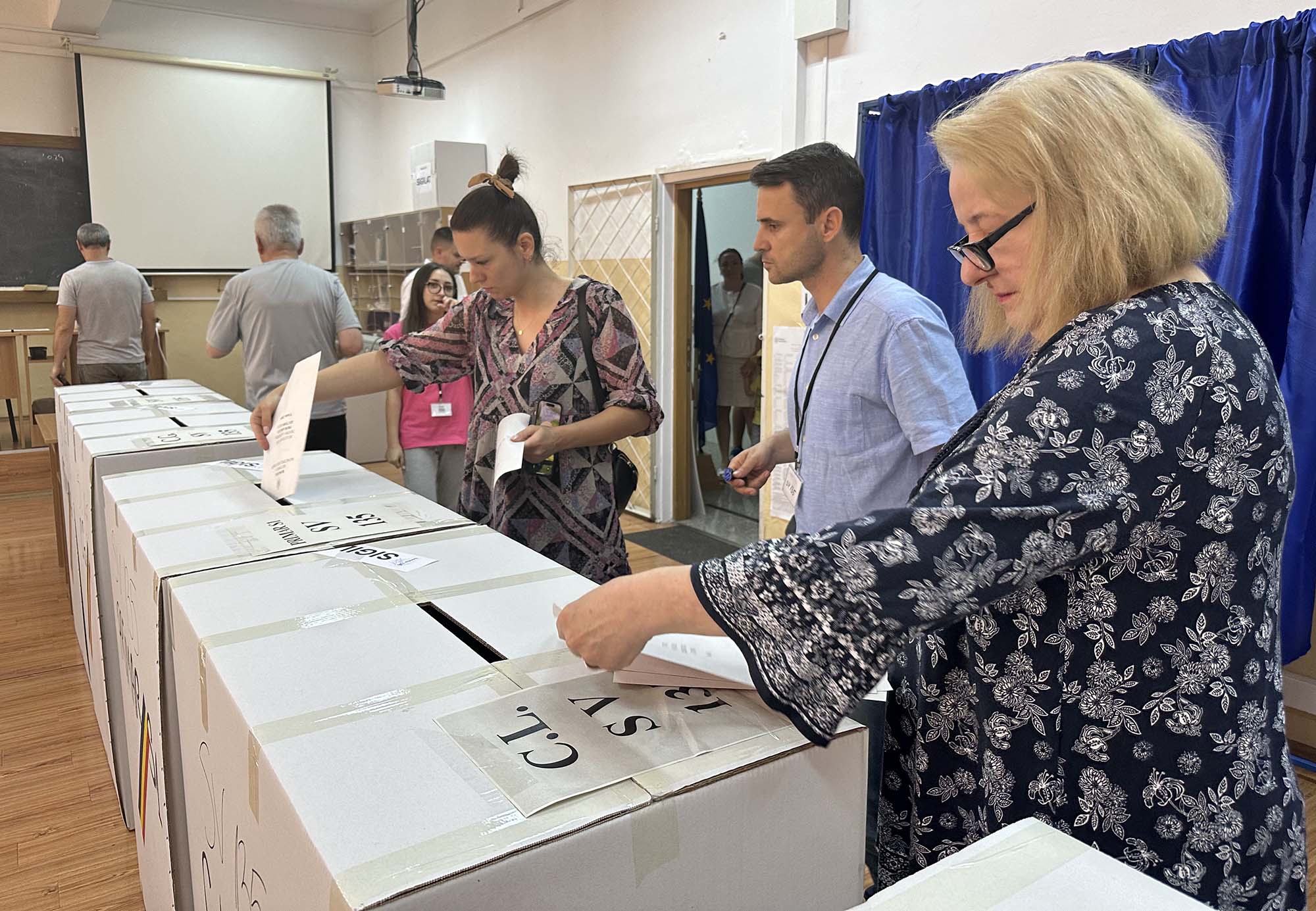 Hoția a decimat primăria. Noi alegeri în zece localități fără edil. Cum au rămas fără gospodarul satului