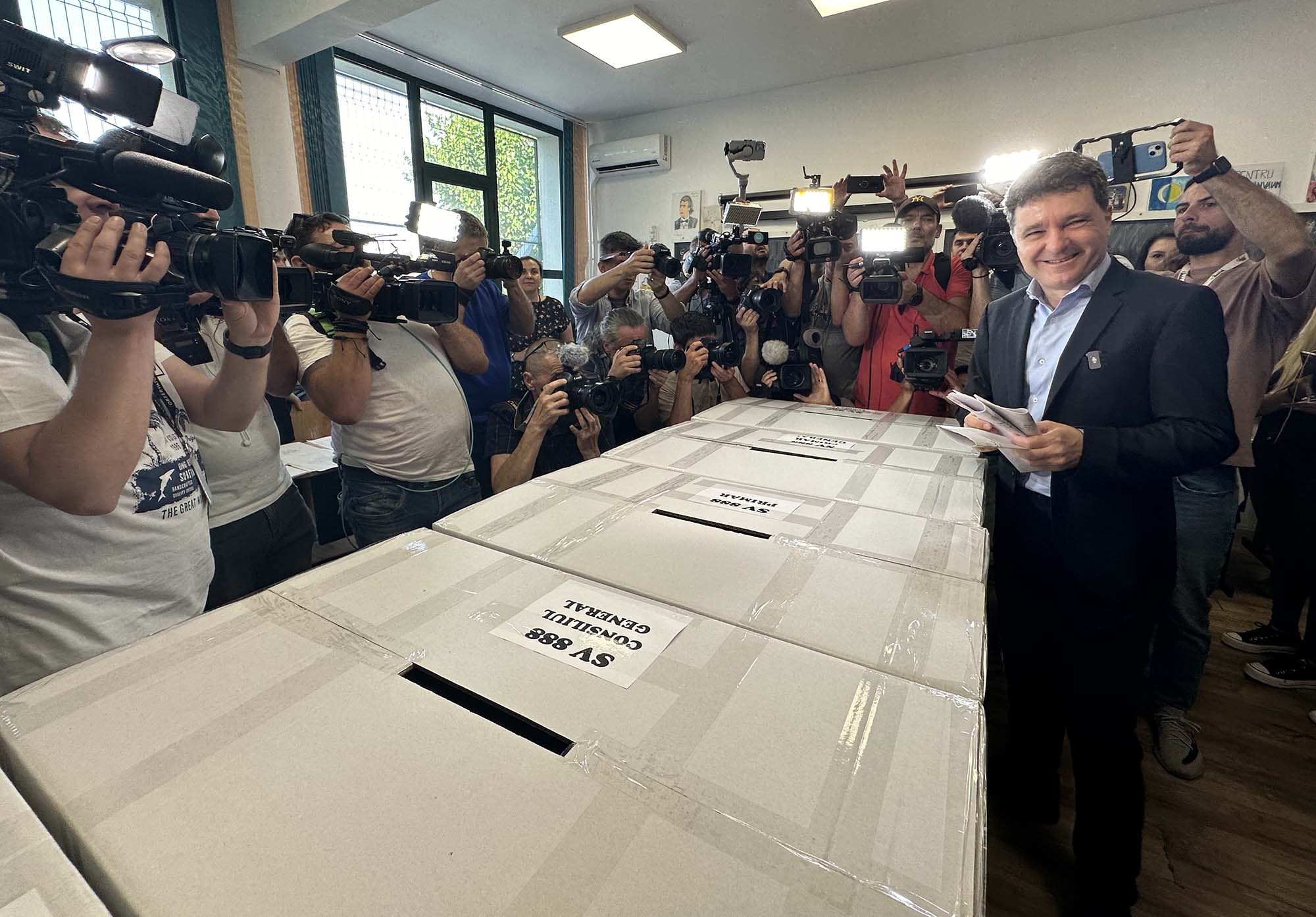 ”Nicuşor Dan a luat mai multe voturi decât PSD+PNL împreună”