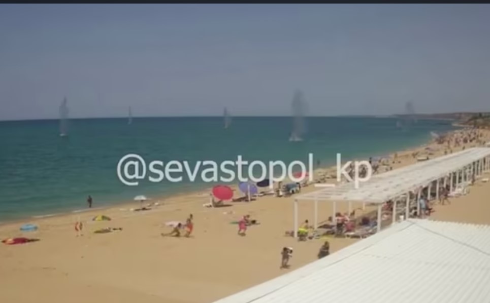 Imagini îngrozitoare de pe plaja din Sevastopol (video)