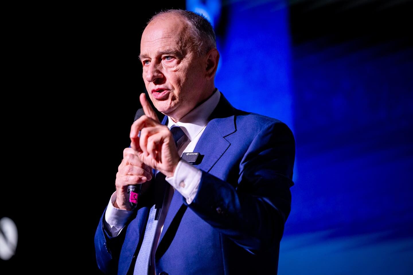 Geoană a anunțat pe cine susține în turul doi