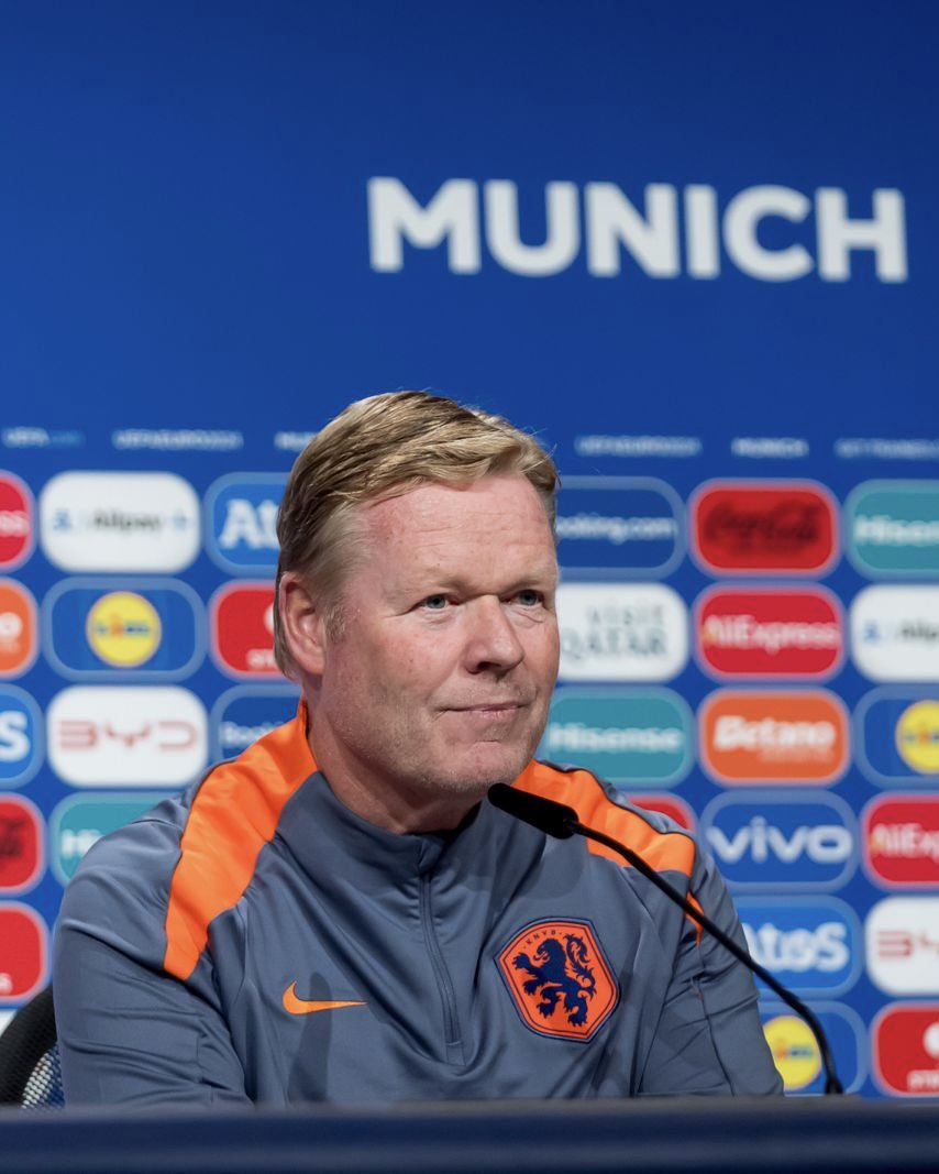 Are dreptate selecţionerul Olandei sau e arogant??