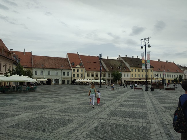 Coordonare de doi lei: Sibiul, aproape inaccesibil