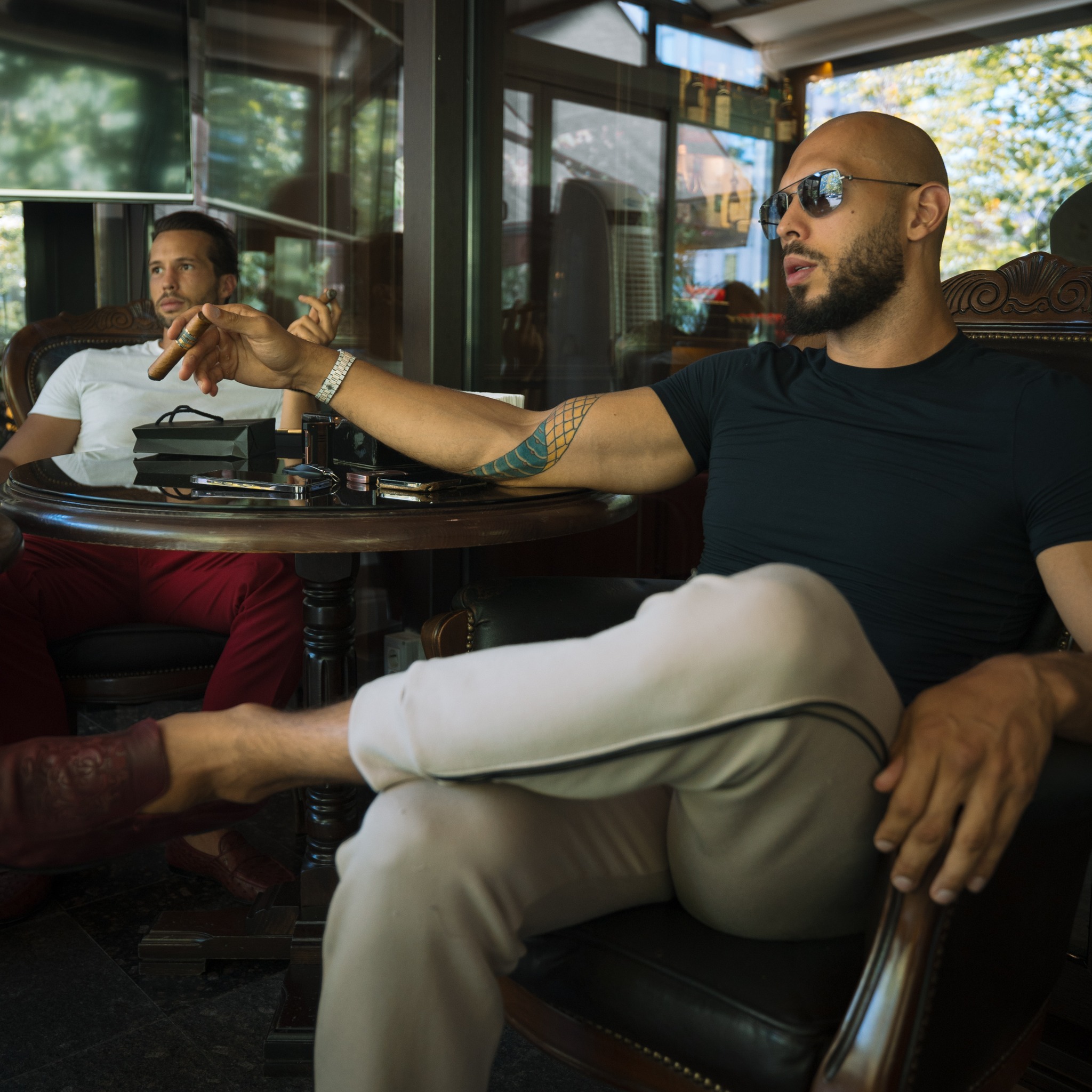 Ciolacu intervine în controversa legată de frații Tate