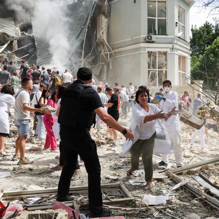 Teroare la Kiev: Spital pentru copii lovit de rachete