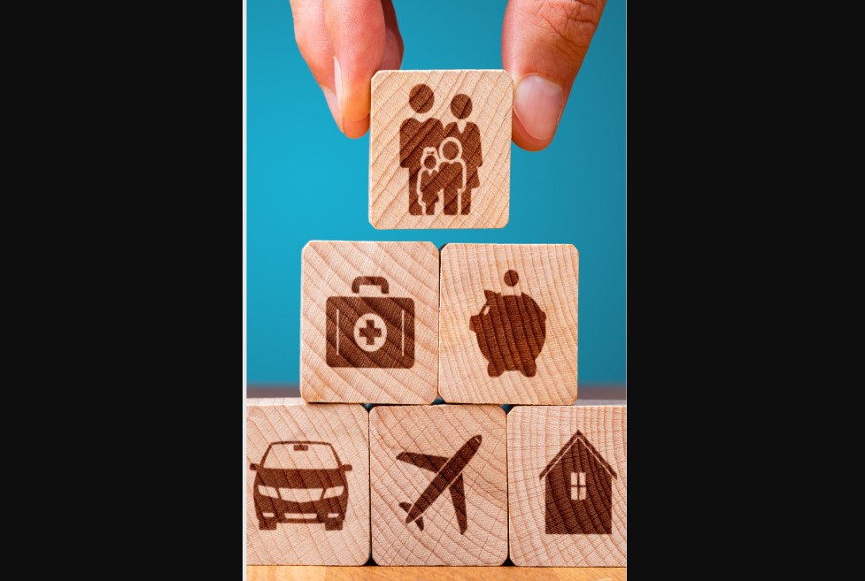 Asigurătorii au plătit 442 milioane lei pentru pagube provocate de incendii și calamități