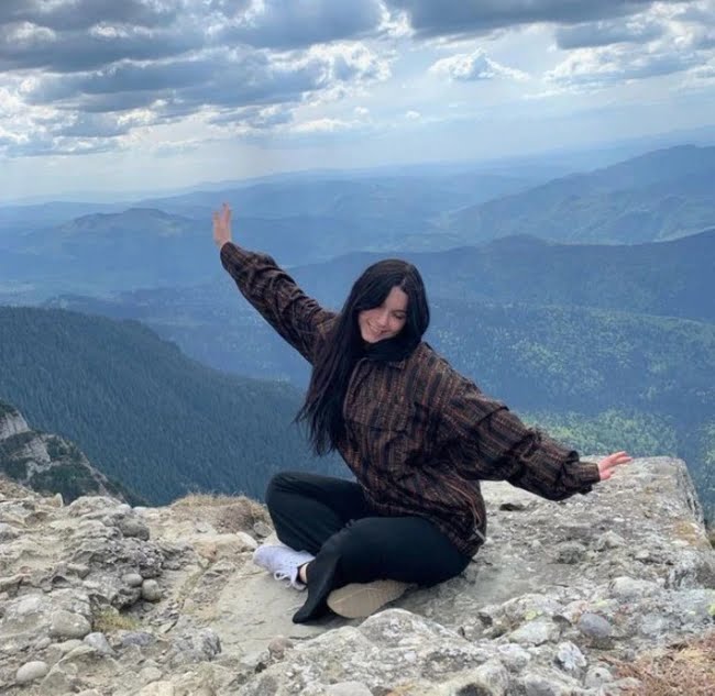 Ce au descoperit legiştii în cazul tinerei atacate de urs