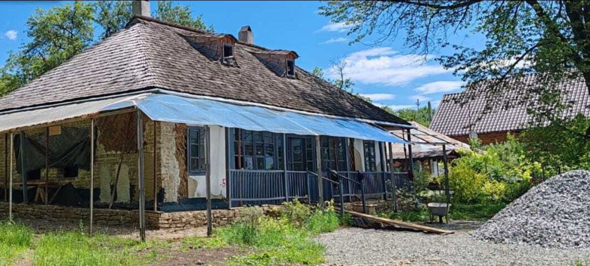 Casa Enescu din Mihăileni la a treia viață!