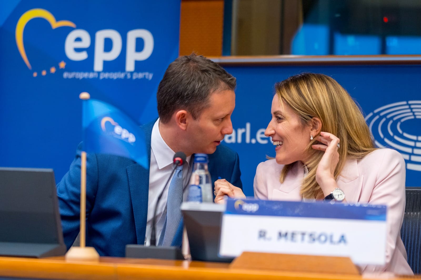 Oul de aur al noului PE