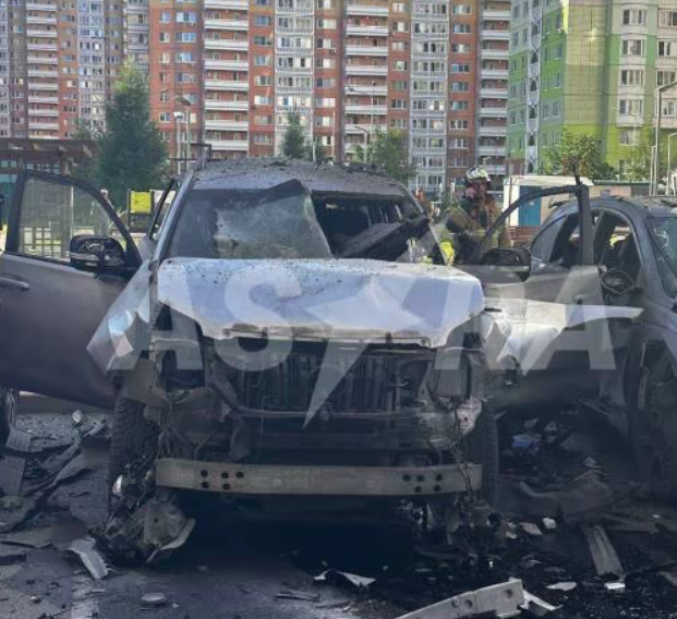 Momentul în care maşina ofiţerului rus e aruncată în aer la Moscova