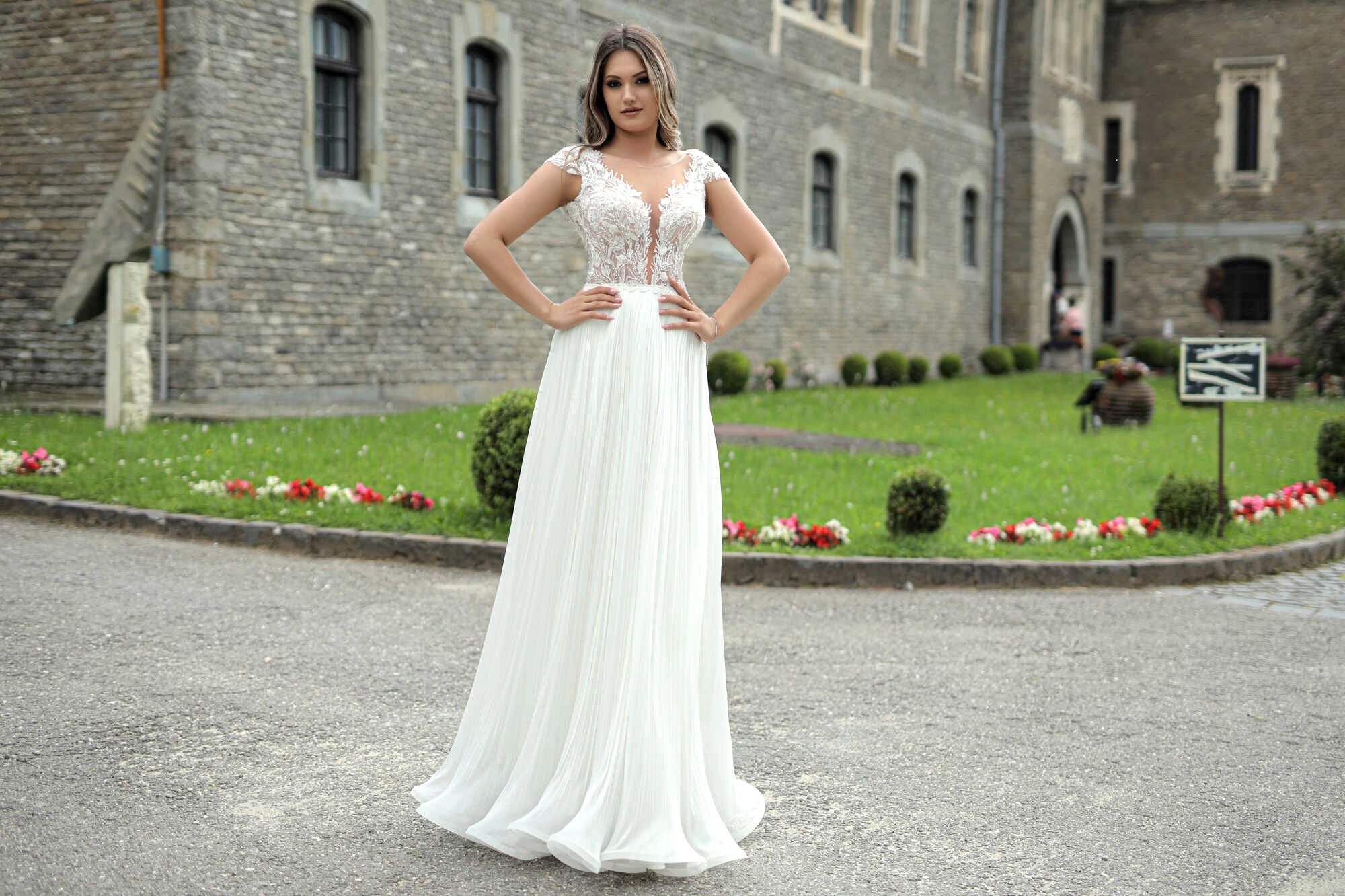 Rochii de mireasă pentru nunta de vară