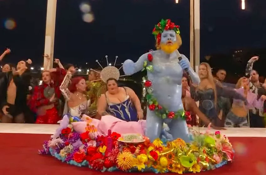 Au făcut pasul înapoi și și-au cerut iertare