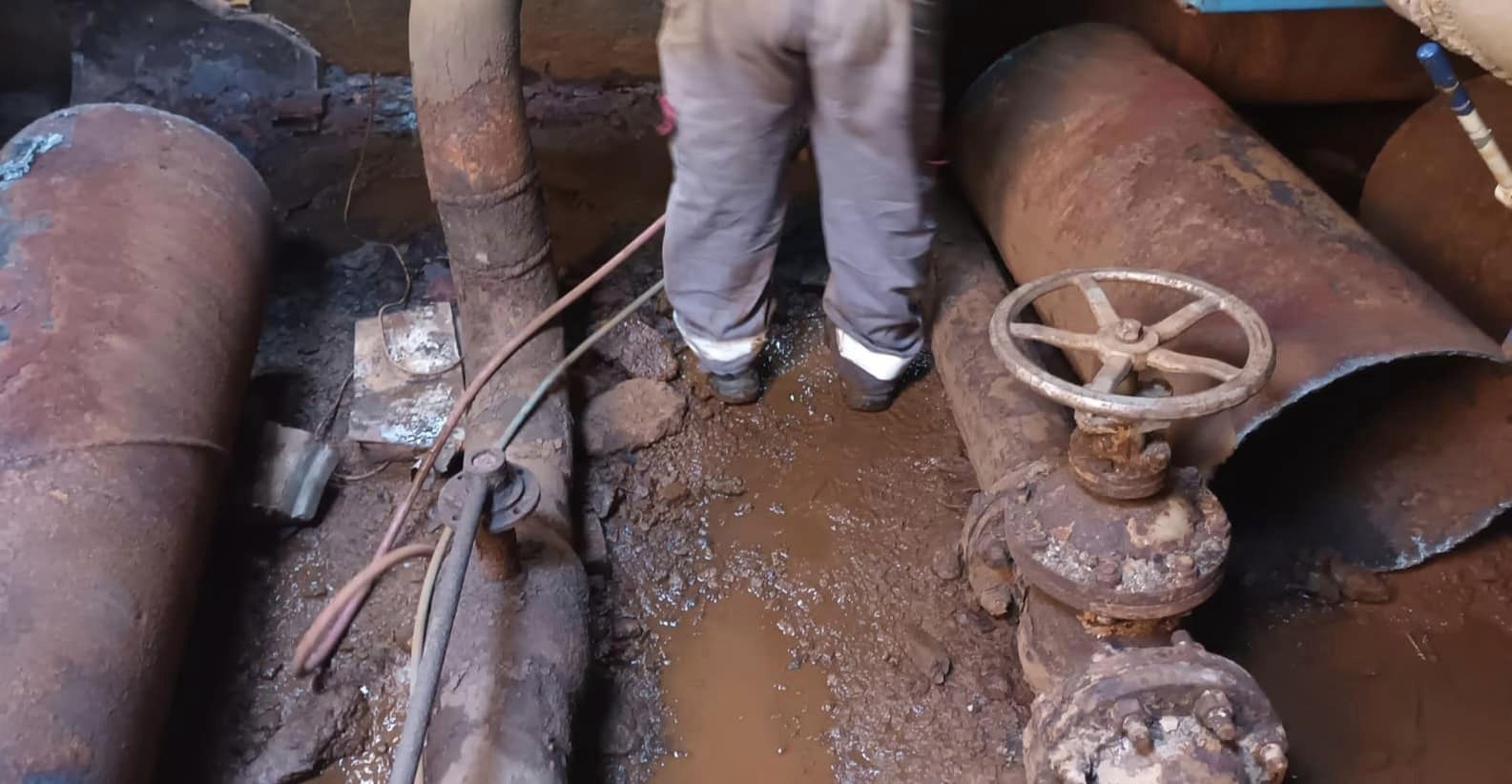 Mii de bucureșteni fără apă caldă