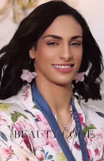 Îi daţi şi voi un like?